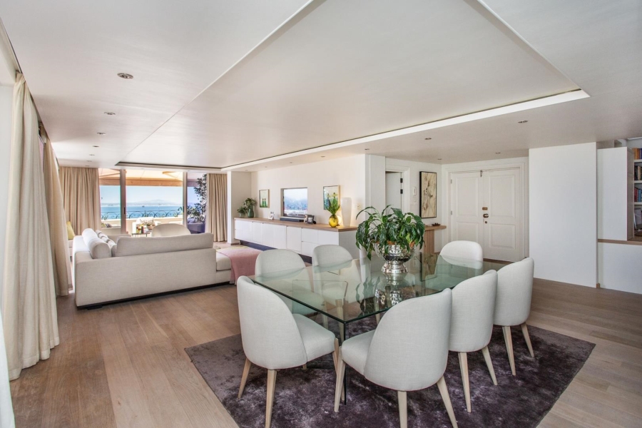 2 Bedroom Property for Sale in Green Point Western Cape